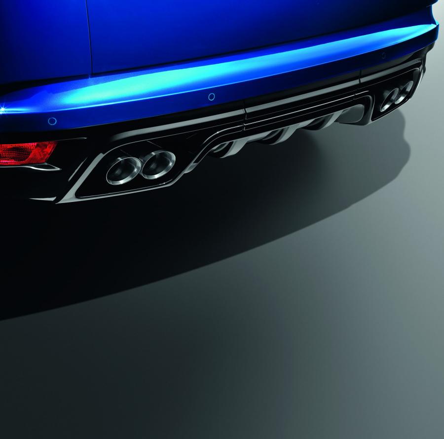  Land Rover Range Rover Sport SVR 2015 года  (фото 29 из 60)